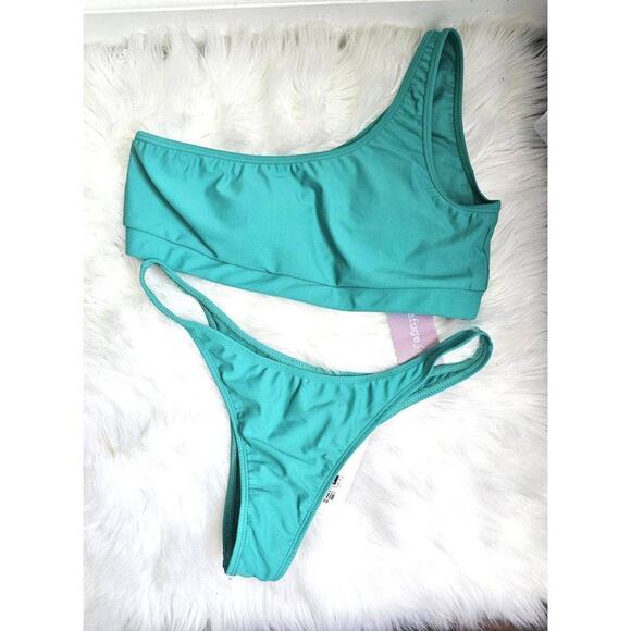 Refuge bikini set Size Large - Picture 2 of 2